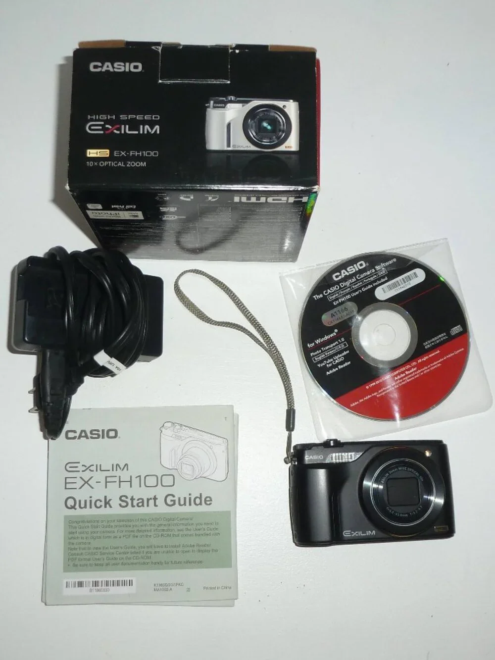 Casio Exilim EX FH100 10x Optic Zoom / Box